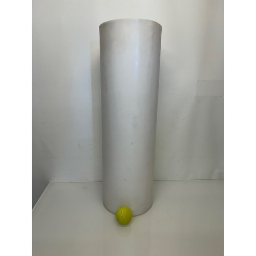 252 - Mid century furniture, a formed polypropylene plant stand, 76 cm tall 24 cm in diameter.

This lot i... 