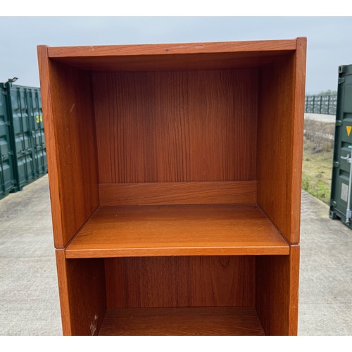 2 - Danish mid century furniture, teak shelving unit with additional top extension unit. 45 cm wide x 29... 