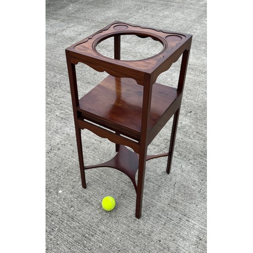 97 - Edwardian furniture, a mahogany and satin wood wash stand,  35 cm x 35 cm x 78.5 cm high.

This lot ... 