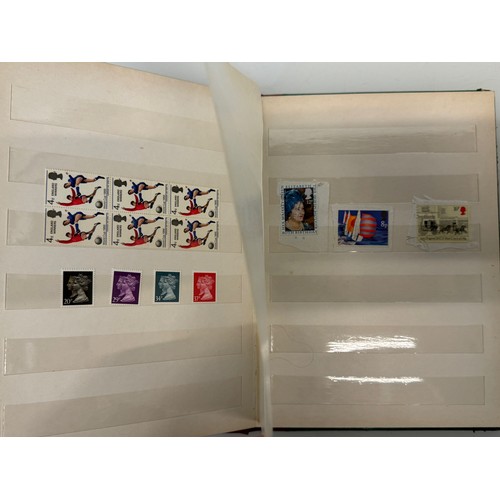 171 - Stamp album, a collection of GB stamps.

This lot is available for in-house shipping