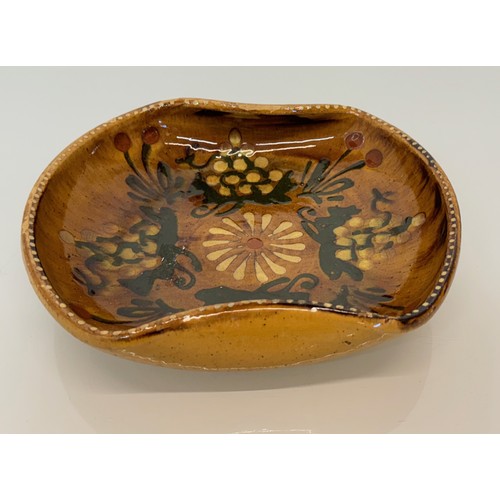 126 - Stoneware art pottery bowl with slip decoration, 25.5 cm x 21.5 cm.

This lot is available for in-ho... 