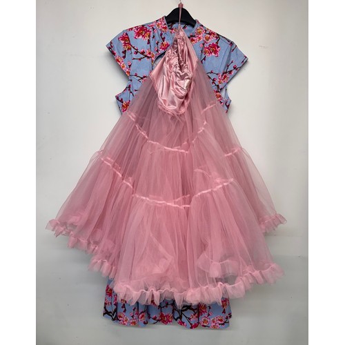 51 - Vintage clothing , Ladies Banned Retro dress and Hell Bunny petticoat size M.

This lot is available... 