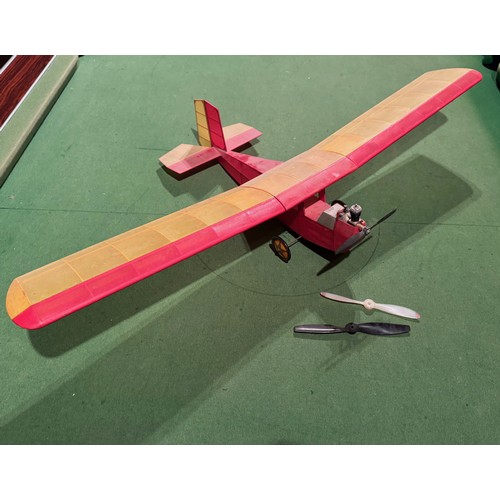 60 - Vintage petrol engined model aircraft. 44cm long and 79 cm wingspan.

This lot is available for in-h... 