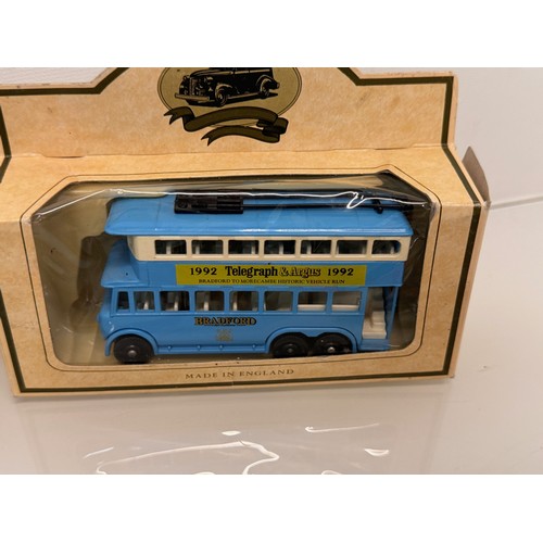 76 - Diecast toy busses, four boxed examples. Matchbox and Corgi.

This lot is available for in-house shi... 