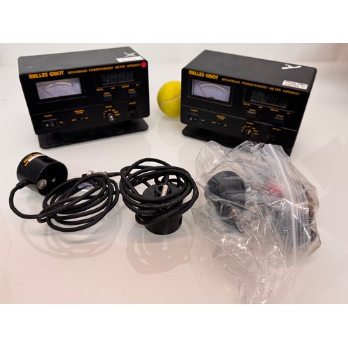 595 - Scientific workshop / laboratory meters, two Melles Griot Laser Power meters and heads.

This lot is... 