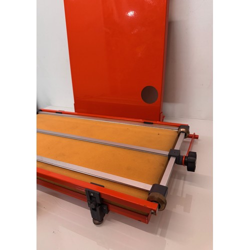 601 - Workshop tools and equipment, a mounting frame for soldering, on Orange powder coated jig, for elect... 