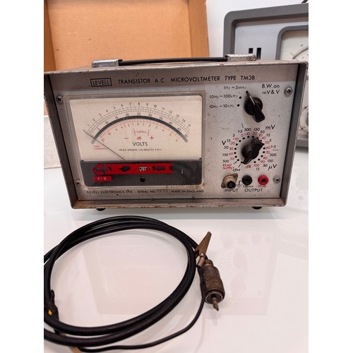 374 - Scientific workshop equipment, three test meters, Laser power etc..

This lot is available for in-ho... 