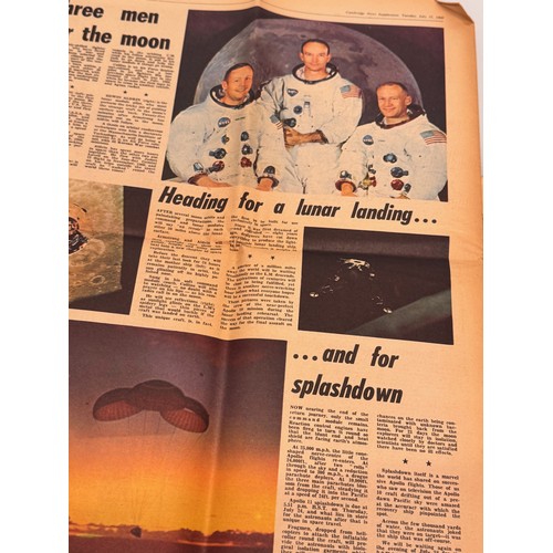 1 - Collection of ephemera, press specials etc related to the Apollo 11 mission to the moon in 1969.

Th... 