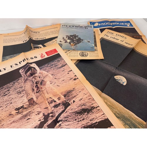 1 - Collection of ephemera, press specials etc related to the Apollo 11 mission to the moon in 1969.

Th... 