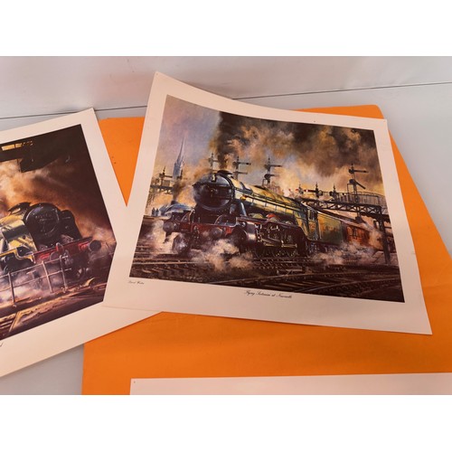 14 - Railway ephemera, a folder of steam railway themed prints, 47 cm x 37 cm.

This lot is available for... 