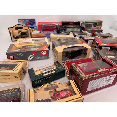 17 - Large tub of boxed diecast models.

This lot is available for in-house shipping