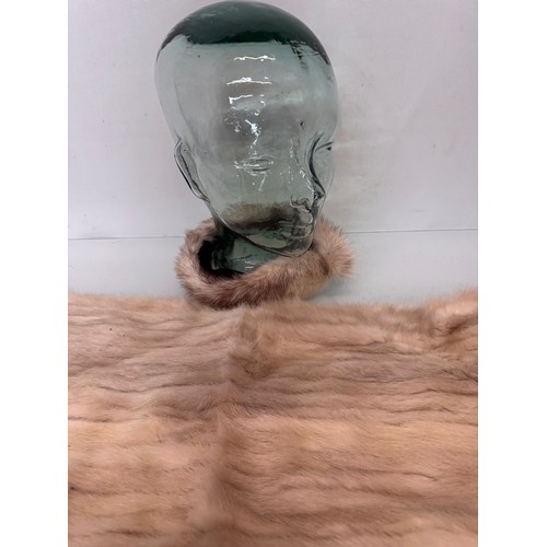 43 - Vintage fashion, a Finish made fur blanket section and a head band.

This lot is available for in-ho... 