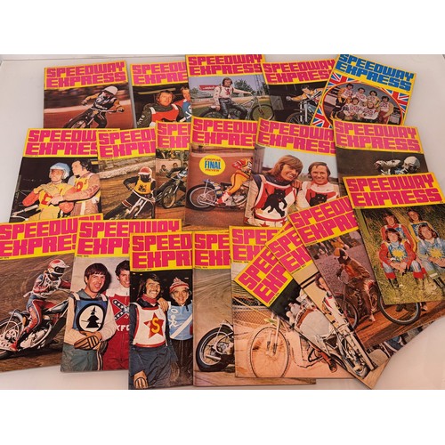 52 - A collection of Speedway programmes, Hackney West Ham and Essex Arena etc. and Speedway Express maga... 