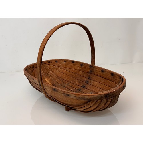 54 - A Gardener’s trug.

This lot is available for in-house shipping