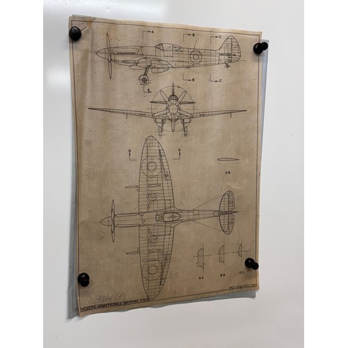 436 - Military aircraft 2 plans for a Vickers Armstrong Spitfire F XIV, 40 cm x 28 cm. Part of a large col... 