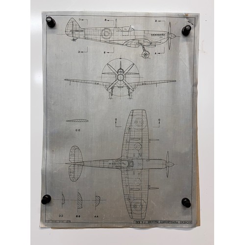 437 - Military aircraft 2 plans for a Vickers Armstrong Spitfire LF XVI, 40 cm x 28 cm. Part of a large co... 