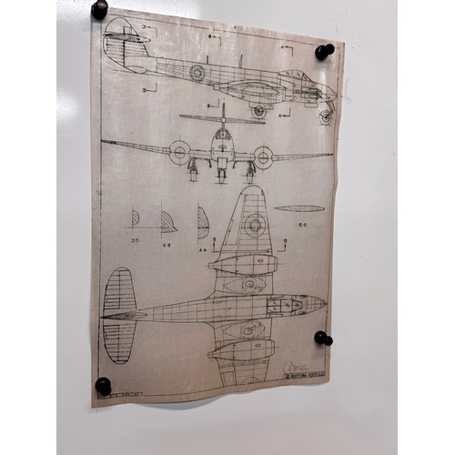 442 - Military aircraft 2 plans for a Gloster Meteor III, 40 cm x 28 cm. Part of a large collection of pri... 