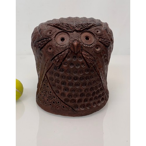 8 - Large terracotta Mid Century studio pottery study of an owl 23 cm tall.

This lot is available for i... 