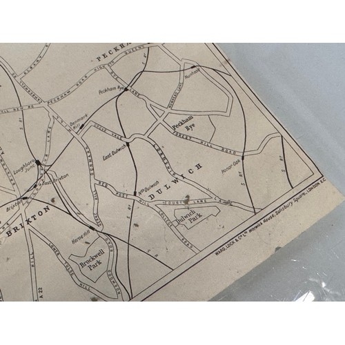 15 - Railway and Road map of London, C19th century.

This lot is available for in-house shipping.