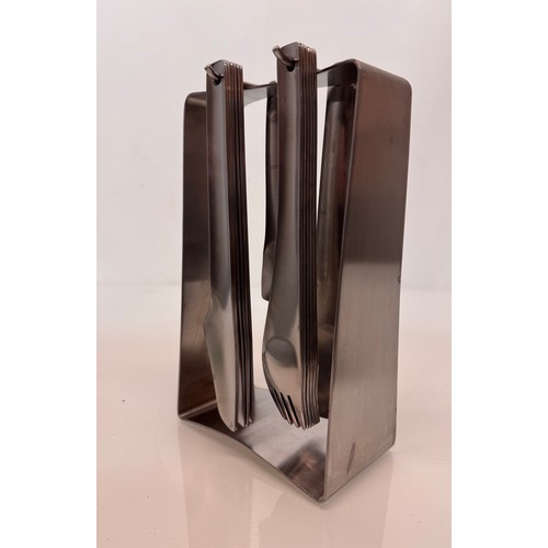 35 - Habitat designed stainless steel cutlery set.

This lot is available for in-house shipping.