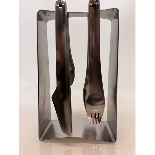 35 - Habitat designed stainless steel cutlery set.

This lot is available for in-house shipping.