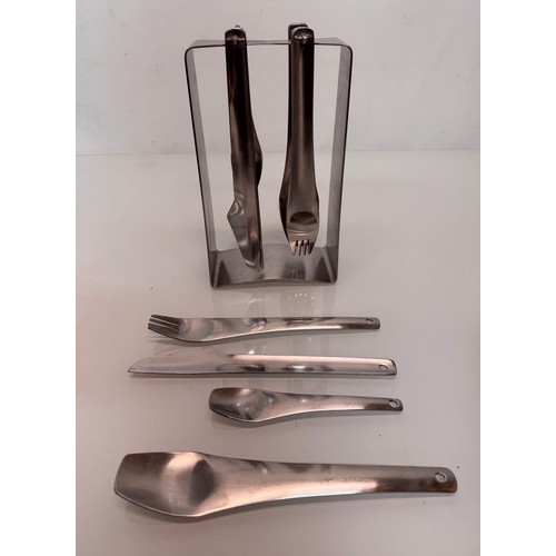 35 - Habitat designed stainless steel cutlery set.

This lot is available for in-house shipping.