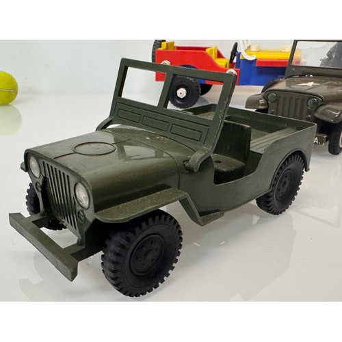 80 - Model military toys, Japanese tin plate and plastic classic Jeep .

This lot is available for in-hou... 