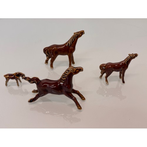 224 - Four Chinese ceramic horses.

This lot is available for in-house shipping.