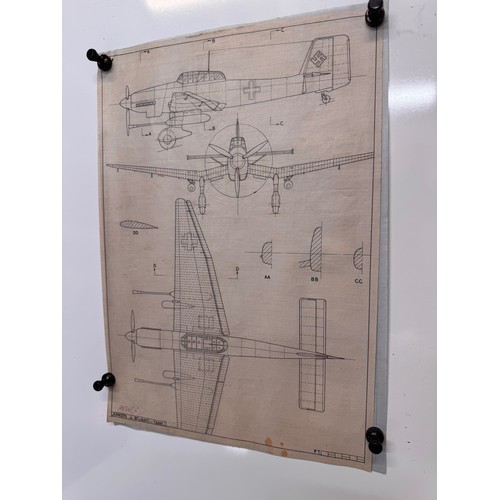 284 - Militaria, WWII aircraft plans on linen, 41 cm x 28.5 cm, Junkers Ju 87a Anti Tank, 2 plans.

This l... 