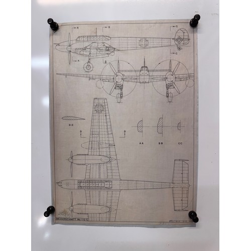 285 - Militaria, WWII aircraft plans on linen, 41 cm x 28.5 cm, Messerschmitt Me110 G, 2 plans.

This lot ... 