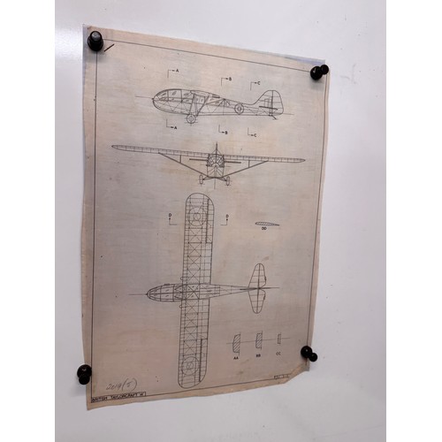 300 - Militaria, Airbourne troops, WWII aircraft plans on linen, 41 cm x 28.5 cm, British Taylorcraft H, 2... 