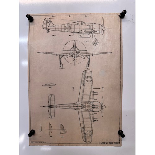 283 - Militaria, WWII aircraft plans on linen, 41 cm x 28.5 cm, Focke Wulf Fw 190A4

This lot is available... 