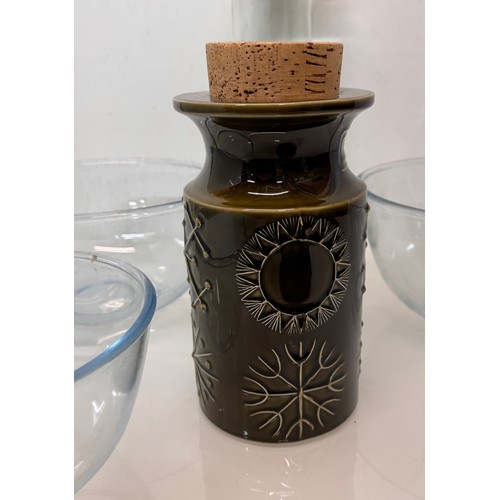 56 - Mid Century, designer kitchenalia, Portmerion Totem storage jar and large Pyrex mixing bowls etc.

T... 