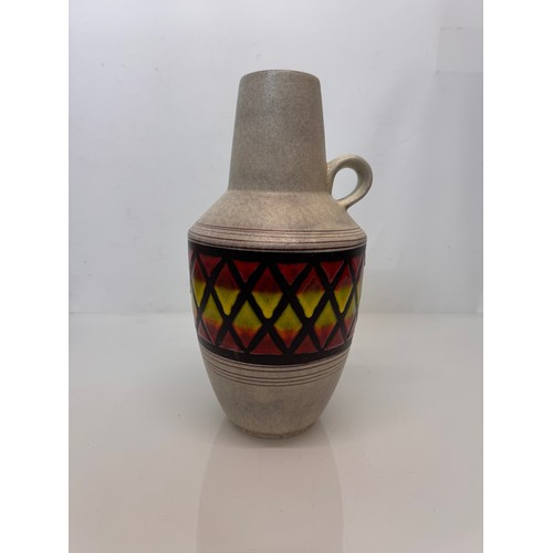 Lot 60        