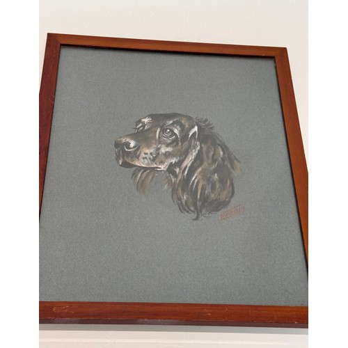 130 - Art, paintings, dogs, a framed signed pastel drawing of a spaniel, 26.5 cm x 33 cm.

This lot is ava... 