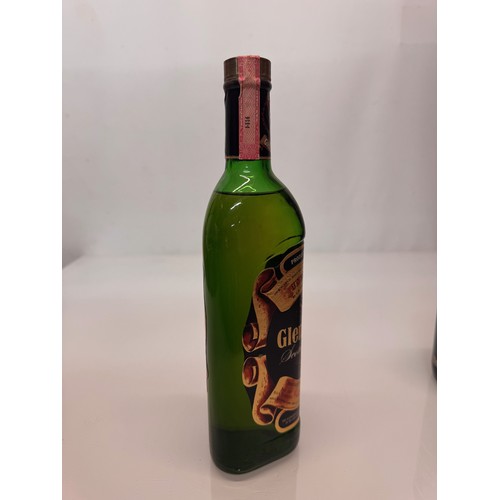 193 - Wines and spirits Scotch Whisky, Glenfiddich unopened.

This lot is available for in-house shipping