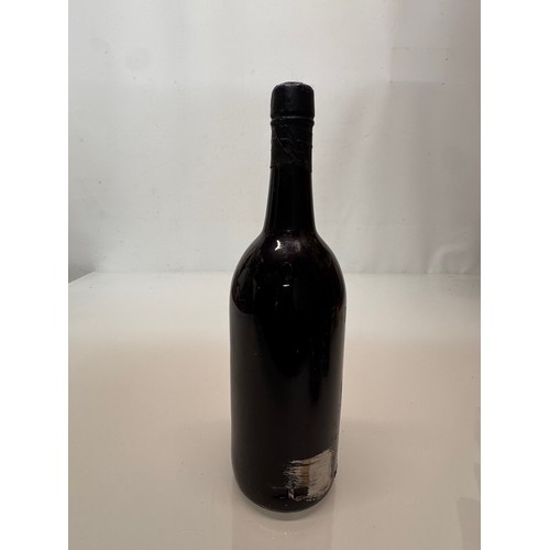 201 - Wines and spirits, Port, 75 cl bottle of Harrods mature crusted Port.

This lot is available for in-... 