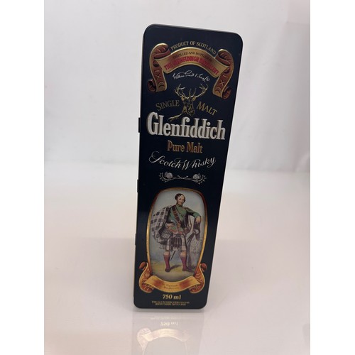 208 - Wines and spirits, Whisky, a Clan Tin boxed 750 ml bottle Glenffidich Special Old Reserve Scotch Whi... 