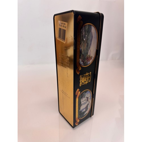 208 - Wines and spirits, Whisky, a Clan Tin boxed 750 ml bottle Glenffidich Special Old Reserve Scotch Whi... 