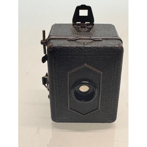 272 - Cameras, a Ziess Ikon Baby Box Camera.

This lot is available for in-house shipping