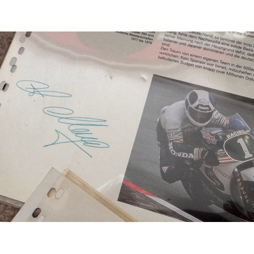 305 - Automobila, autogtraphs, motorcycle racing photography, Ephemera, 4 signed career resumes for German... 