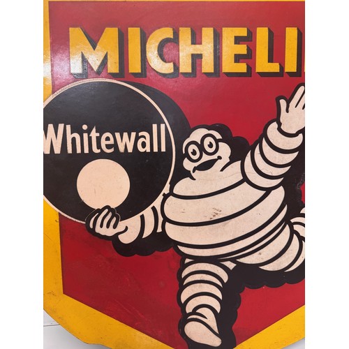 322 - Automobilia, garage advertising sign for Michelin tyres from 1959. 65 cm diameter.

This lot is avai... 