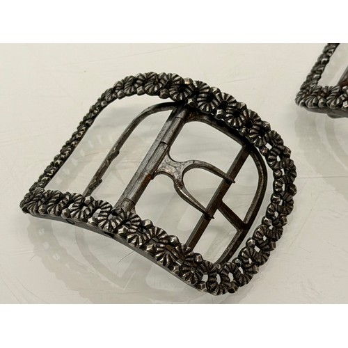 37 - A pair of shoe buckles.

This lot is available for in-house shipping.
