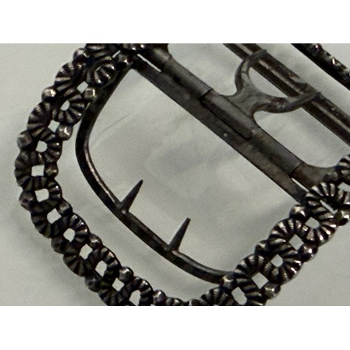 37 - A pair of shoe buckles.

This lot is available for in-house shipping.