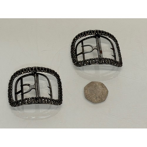 37 - A pair of shoe buckles.

This lot is available for in-house shipping.