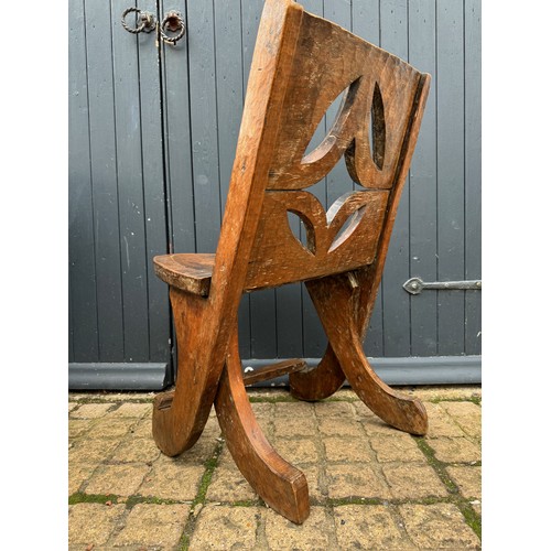 21 - Tribal Art, Ethic furniture, hand decorated hardwood chair by the Oromo People of Etheopia.

This lo... 