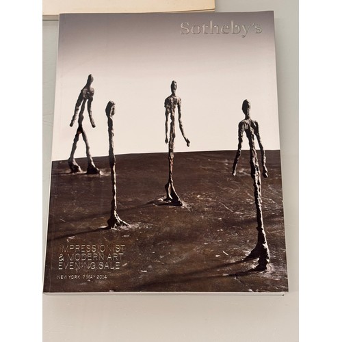 44 - Auction catalogues, modern art, furniture, designers, a collection of high end auction catalogues So... 