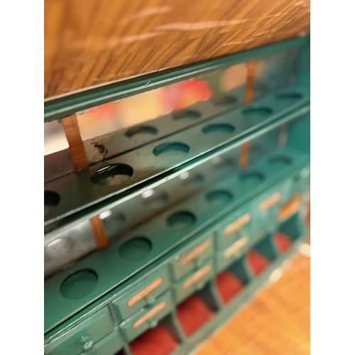 56 - Toys and games, a dolls house type shop counter, 37 cm wide x 41 cm tall x 23 cm deep.

This lot is ... 