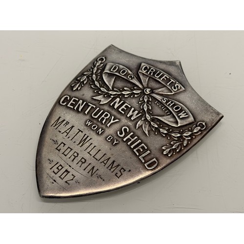 11 - Antique Dog show award, Crufts 1902 The New Century Shield. 10.5 cm x 7.5 cm.

This lot is available... 