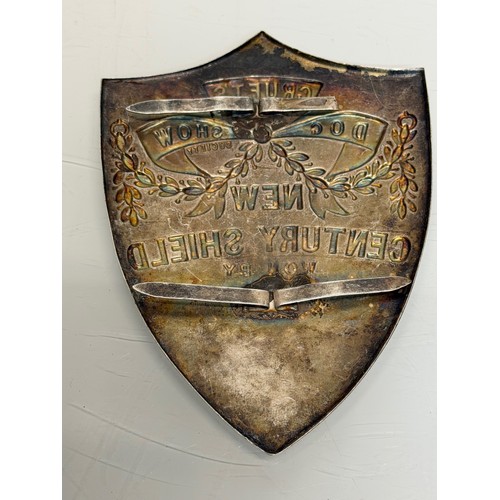 11 - Antique Dog show award, Crufts 1902 The New Century Shield. 10.5 cm x 7.5 cm.

This lot is available... 